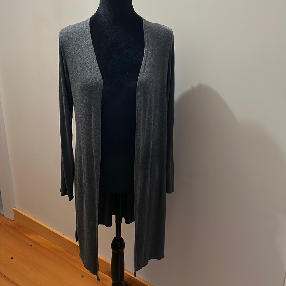 Long sleeved Heather gray cardigan
